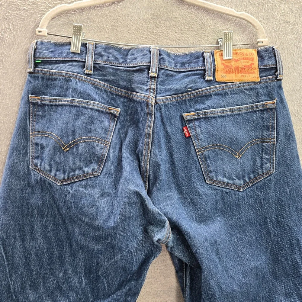 Levis *please carefully
